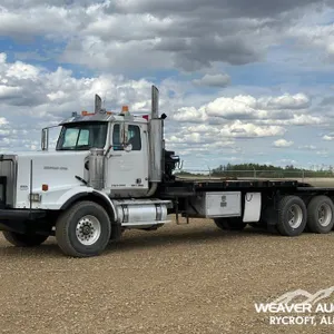 2000 WESTERN STAR TRIDRIVE TEXAS BED WINCH TRACTOR