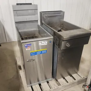(2) Deep Fryers
 UNRESERVED