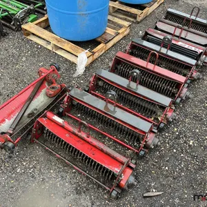 (8) Toro Mower Reels
 UNRESERVED