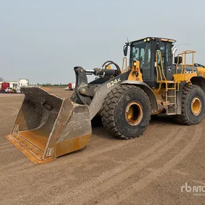 2012 John Deere 824K Wheel Loader