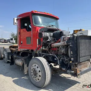 2011 Kenworth T800 T/A Semi Truck (Non-Runner)
 UNRESERVED