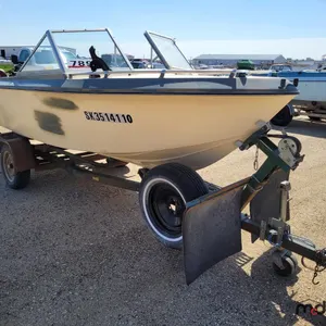 Dockside 16'  Boat w/ Homebuilt Boat Trailer
 UNRESERVED