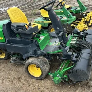 6' JD 2500A greens mower, S/N 010540, F40 **Key - Office**