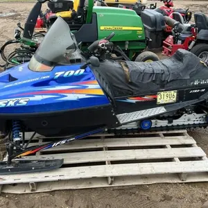 Polaris 700 SKS snowmobile, (NO TOD),  F103 **Key - Office**