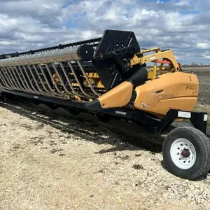 35’ Lexion F535 Max Flex straight cut header, S/N 44100674