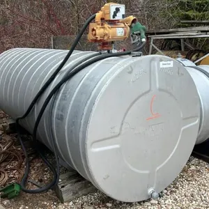 1000 gal John Wood fuel tank w/ Franklin  115V pump and meter, (C)