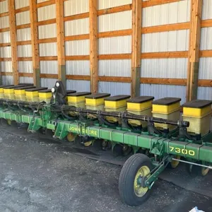 JD 7300 3pt vacuum planter, S/N 107860