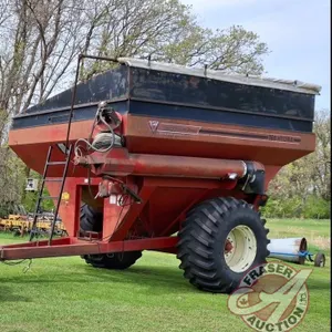 UFT 760 hydra grain cart, S/N 6753
