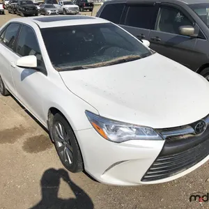 SALVAGE UNIT: 2017 Toyota Camry XLE Car
 UNRESERVED