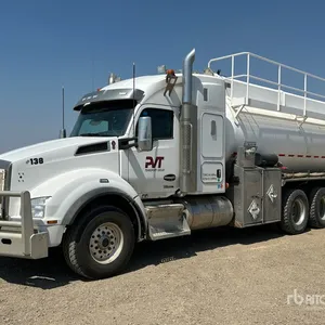 2023 Kenworth T880 22640 L 8x6 Sleeper Tanker Truck