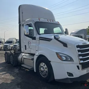 2020 Freightliner Cascadia  T/A Day Cab Semi Truck
 UNRESERVED