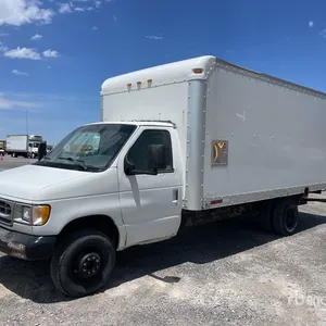 2000 Ford E-350 4x2 Van Truck
