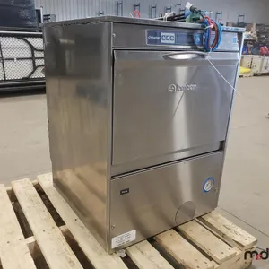 Lamber High-Temperature Undercounter Dishwasher
 UNRESERVED