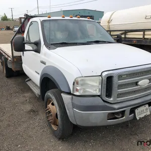 2006 Ford F550 Super Duty XLT Flat Deck Truck 
 UNRESERVED