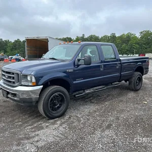 2002 Ford F-250 XL 4x4 Crew Cab Pickup