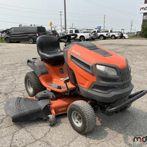 Husqvarna YTH 25K54 Lawn Tractor
 UNRESERVED