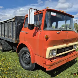 GMC 950 Cab Over Grain Truck
 UNRESERVED