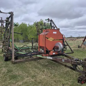 1980 Co-op 279 Cultivator w/ Gandy Air-Spred
 UNRESERVED