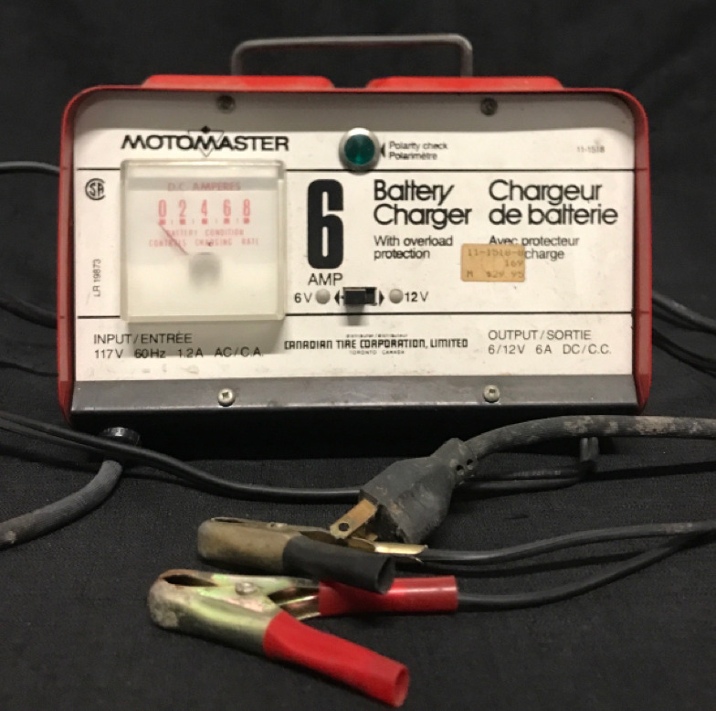Motomaster 6AMP 6V-12v Battery Charger As Is