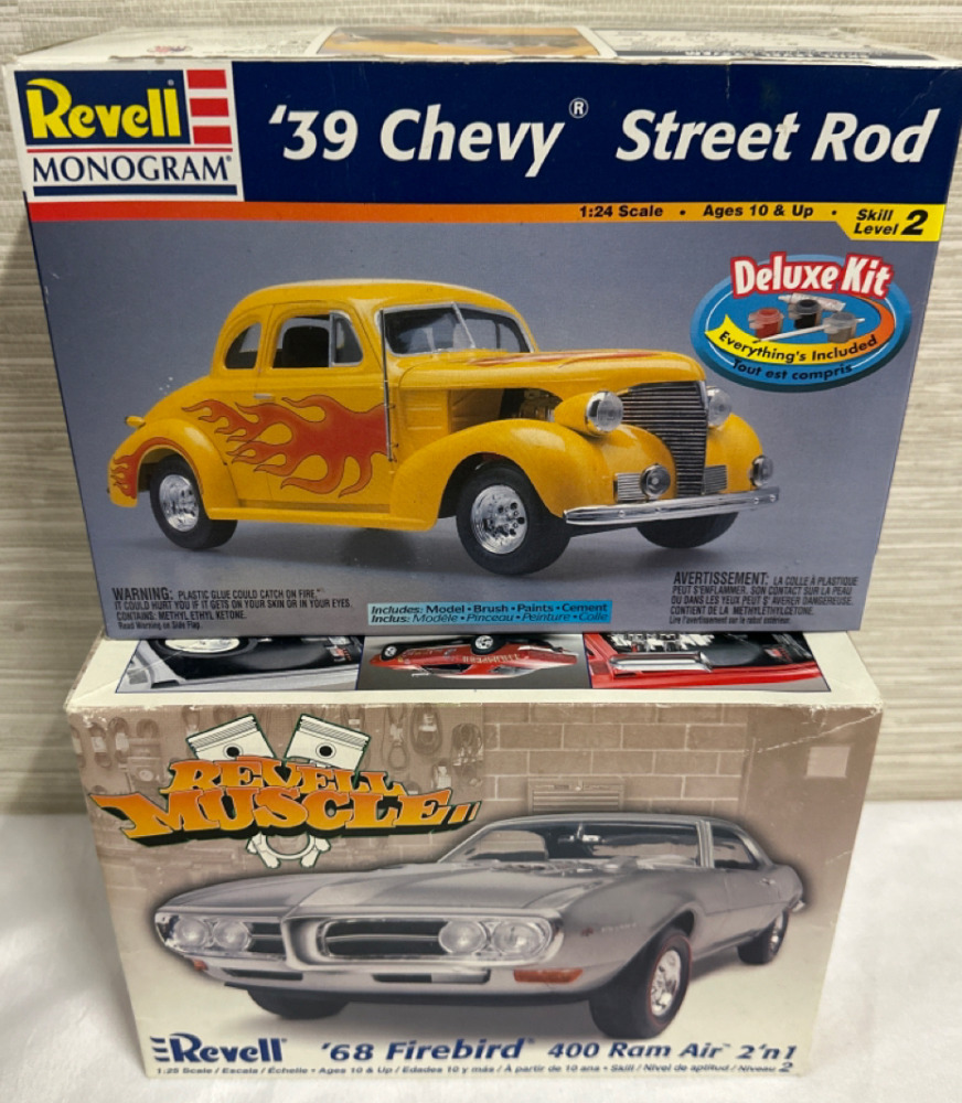 2 Revell Model Car Kits 68 Firebird 400Ram Air 1:25 Scale & 39 Chevy Street Rod