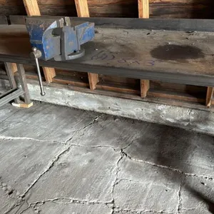 8’x3’ HD all steel construction welding table w/ 10” vice (A)