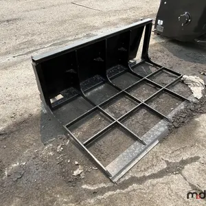 GIYI 31" Skid Steer Land Leveler
 UNRESERVED