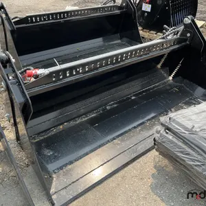 GIYI 72" Skid Steer 4-in-1 Bucket
 UNRESERVED