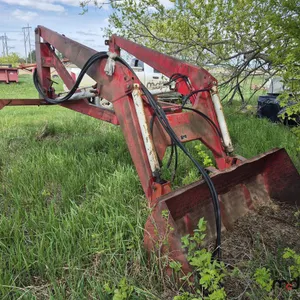Leon 707 Front End Loader Attachment
 UNRESERVED