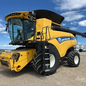 2019 New Holland CR8.90 Combine Harvester