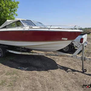 1977 Crestliner Crusader 995 Inboard (19') Boat
 UNRESERVED
