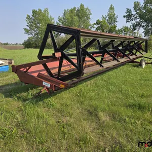 International 75 (24') Pull Behind Swather
 UNRESERVED