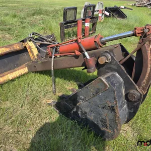 Homebuilt Excavator Bucket Skid Steer Attachment
 UNRESERVED