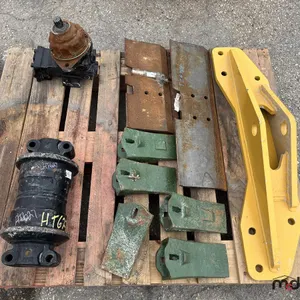 Track Shoes, Bucket Teeth, Hitch Bracket & More
 UNRESERVED