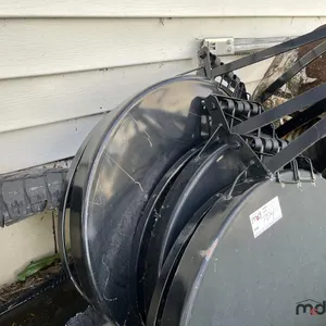 (3) 28" Grain Bin Hatch Lids
 UNRESERVED