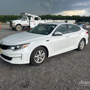 2016 Kia Optima Automobile