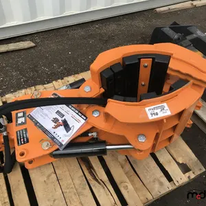 Landhonor RTH-13-2000G The Rock and Hand Skid Steer Attachment
 UNRESERVED