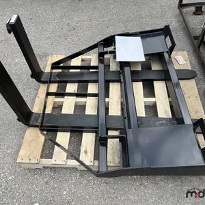 AGT Skid Steer Pallet Forks
 UNRESERVED