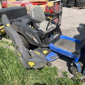 New Holland MZ18H Zero Turn Lawn Mower w/ Bagging System (Non-Runner)
 UNRESERVED