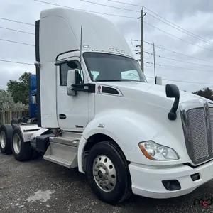 2020 Kenworth T680 T/A Day Cab Semi Truck
 UNRESERVED