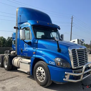 2017 Freightliner Cascadia T/A Day Cab Semi Truck 
 UNRESERVED