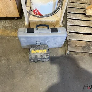 Assorted Shop Tools
 UNRESERVED