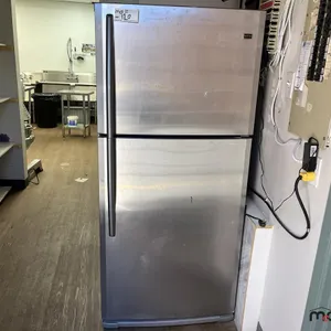 Maytag M9RXDGFYM10 Refrigerator
 UNRESERVED
