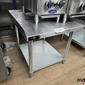 MCK 30" x 25" Stainless Prep Table
 UNRESERVED