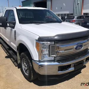 2017 Ford F250 Super Duty XLT Pickup Truck