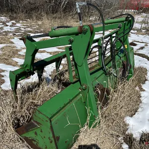 John Deere Bucket w/ Grapple
 UNRESERVED