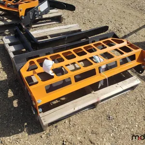 Landhonor PF-11-3500G 42" Skid Steer Pallet Fork 
 UNRESERVED