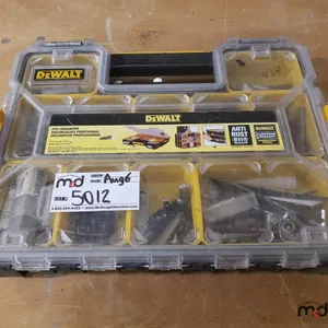 DeWalt Pro Organizer
 UNRESERVED