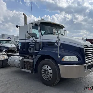 2011 Mack CXU613 T/A Day Cab Semi Truck