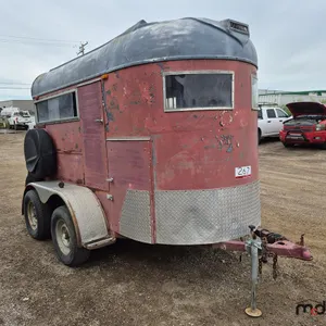 10' Horse T/A Trailer 
 UNRESERVED