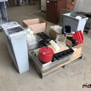 Garbage Cans, Containers, Condiment Bottles, Kitchen Equipment and Misc.

 UNRESERVED